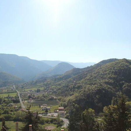 Les Calades Du Ventoux Montbrun-les-Bains Exterior photo