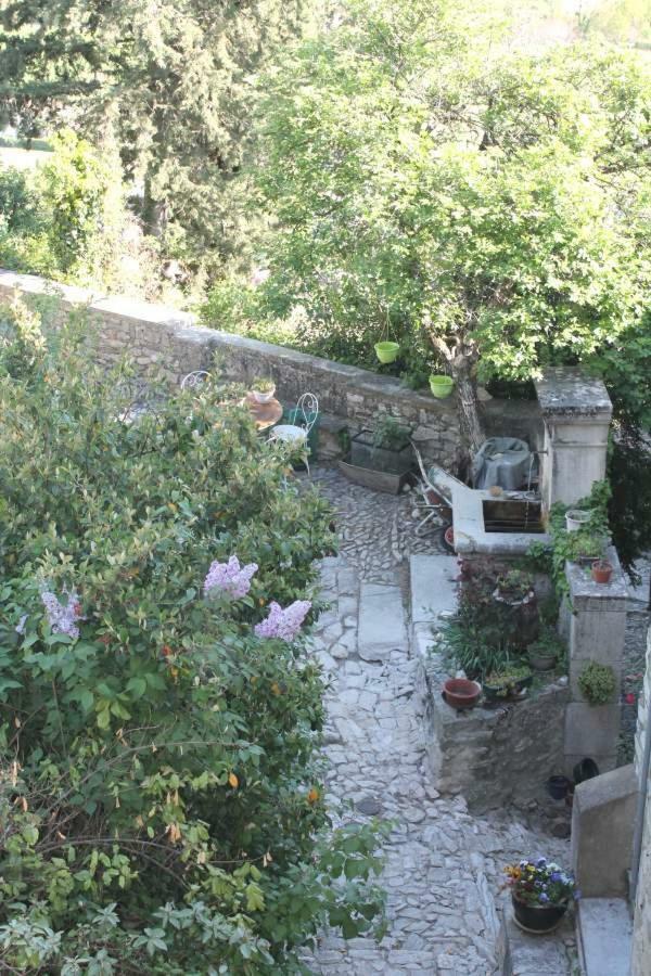 Les Calades Du Ventoux Montbrun-les-Bains Exterior photo